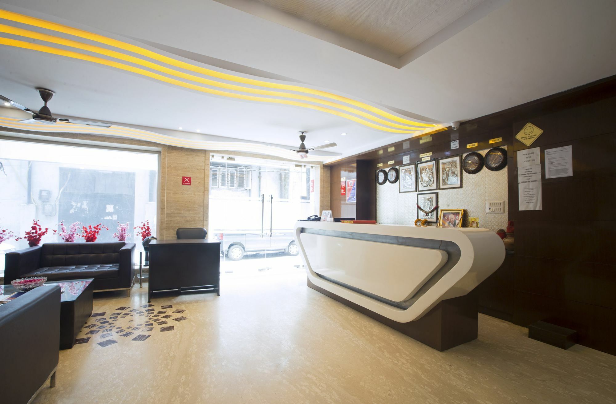 Hotel FabExpress Le Continental à New Delhi Extérieur photo